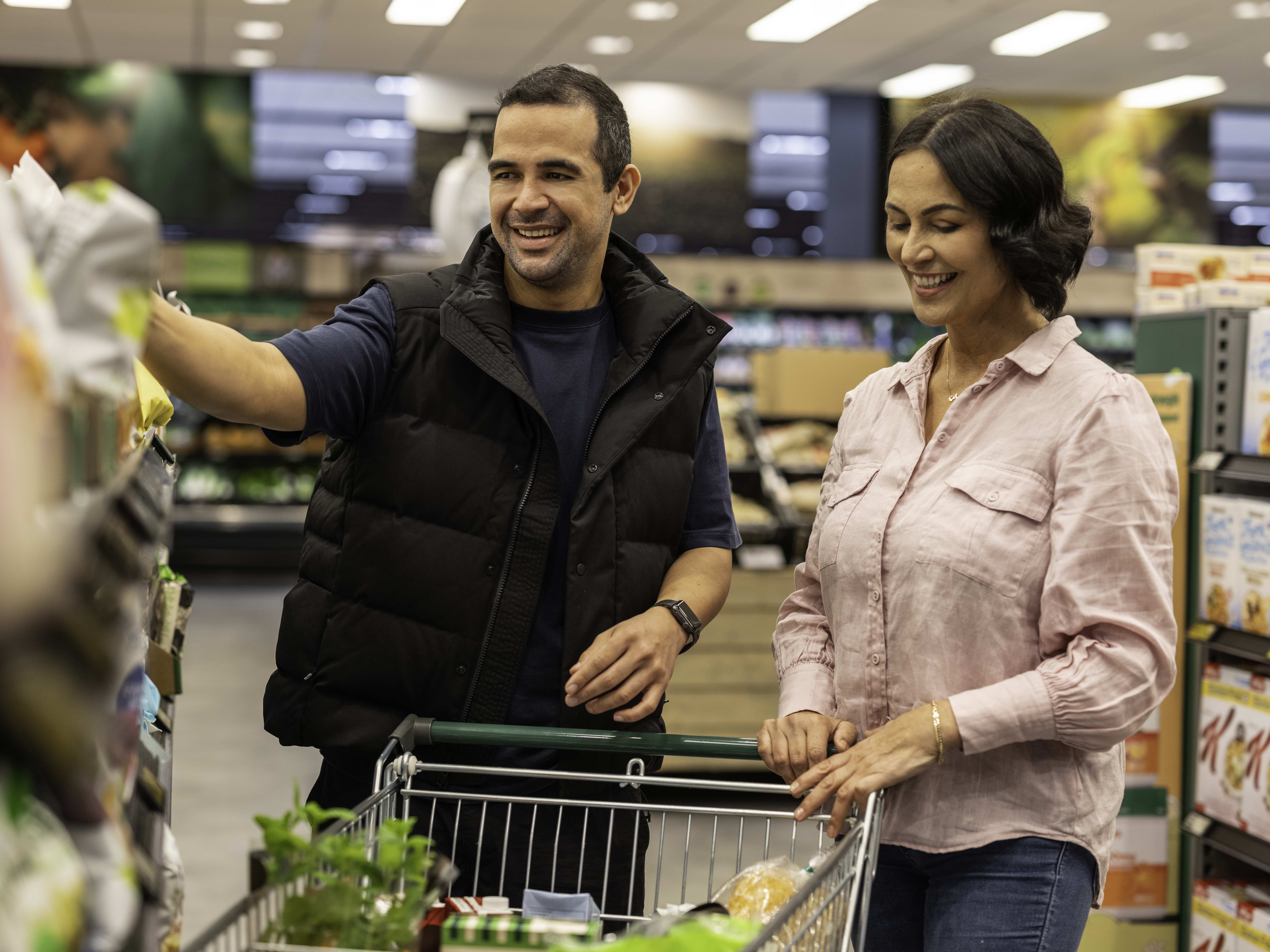 The search bar and the shopping basket: Decoding customer behaviour